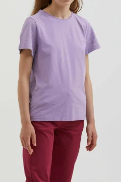 E9 B Amira| T-Shirt