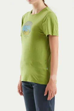 E9 B Cave| T-Shirt