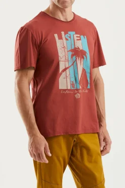E9 Beach| T-Shirt
