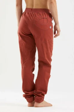 E9 Danie2.3| Hose