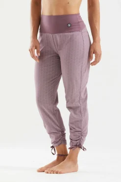 E9 Ilona| Hose