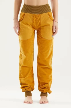 E9 Iuppi| Hose