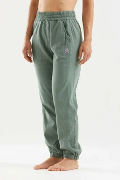 E9 Jinny-Li| Hose