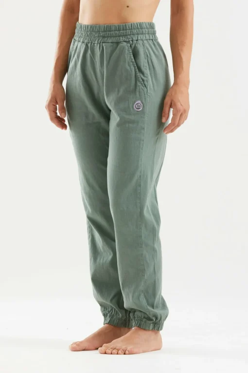 E9 Jinny-Li| Hose