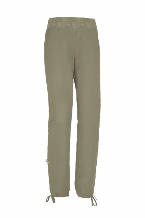 E9 Mila| Hose