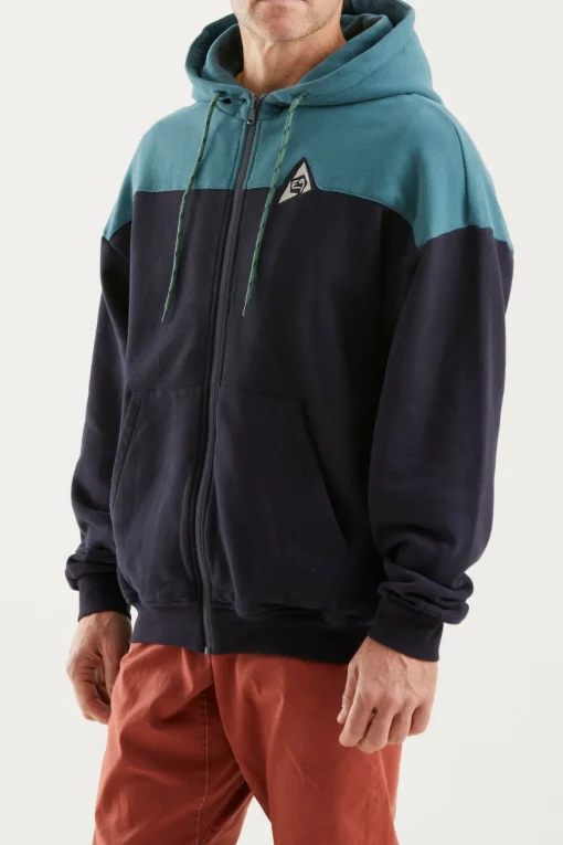 E9 Over| Langarm Und Fleece
