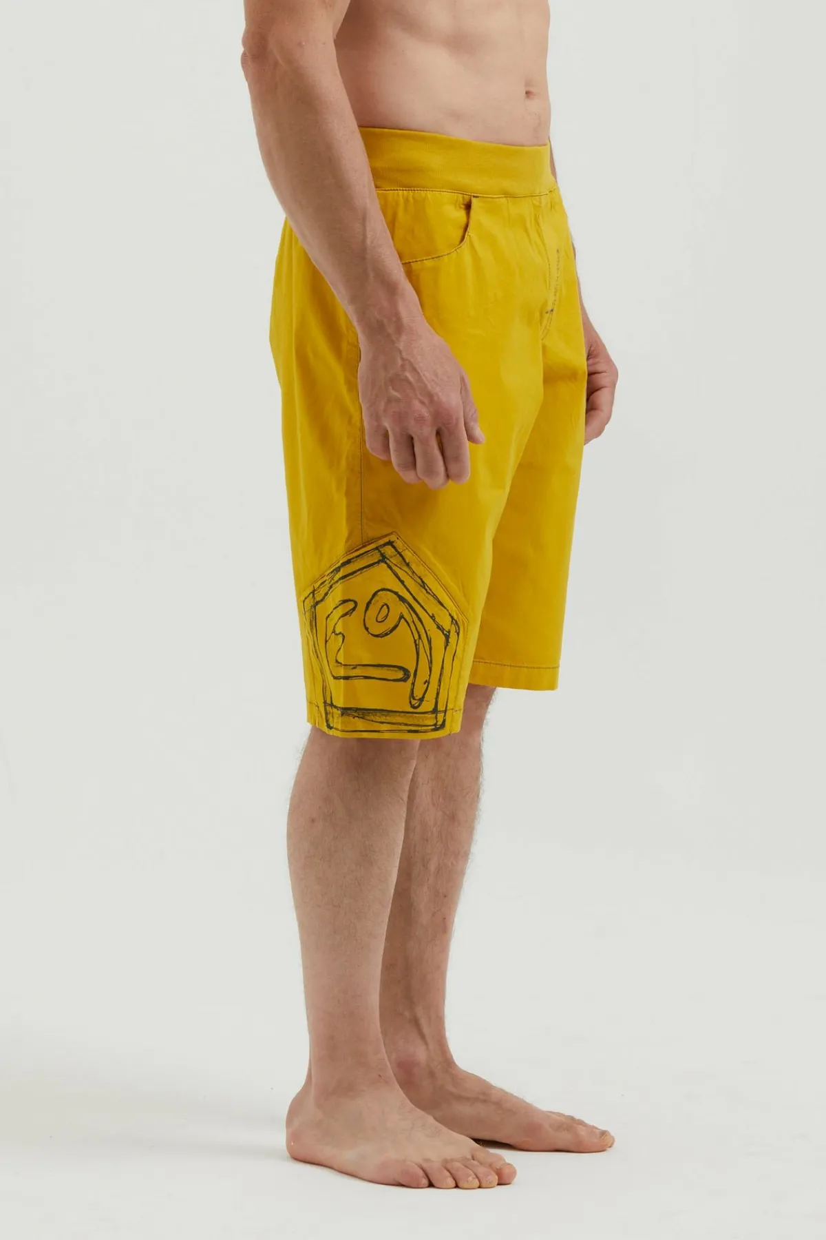 E9 Pentago2| Kurze Hose